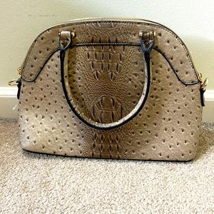 NWOT Brown Crocodile Skin Pattern Faux Leather Shoulder Handle Bag